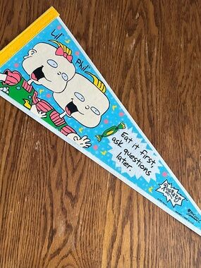 VTG 1997 Rugrats Pennant WinCraft Phil & Lil Nickelodeon NOS